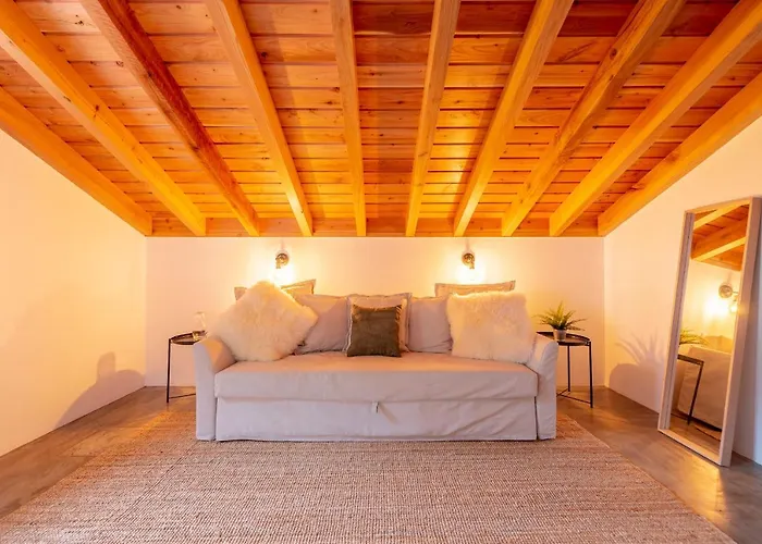 Rosa Cha Vakantiehuis Santo Amaro (Azores)